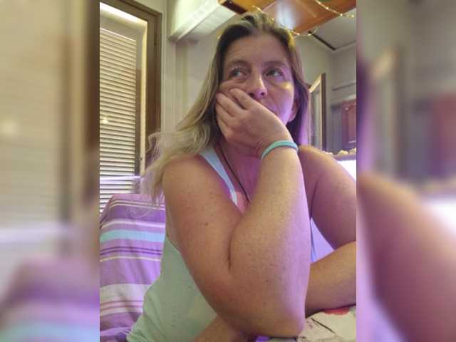 JennaDeluxe live webcam show