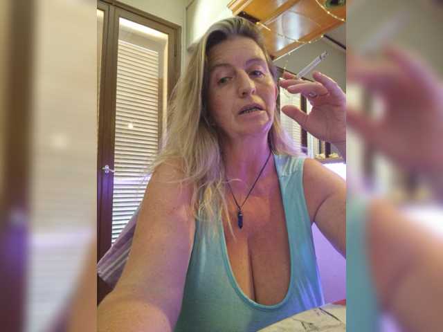 JennaDeluxe live webcam show