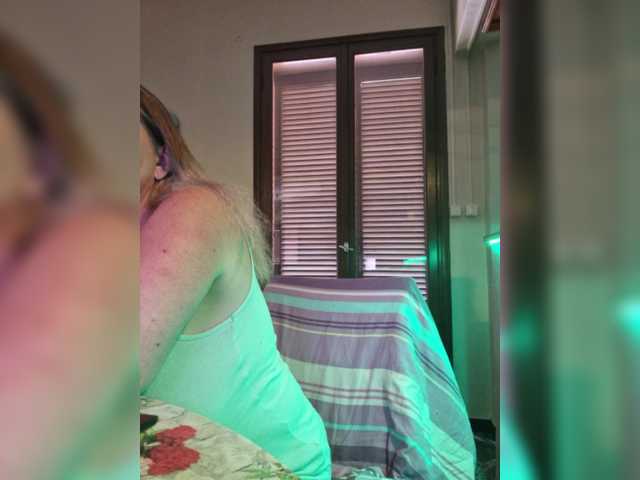 JennaDeluxe live webcam show