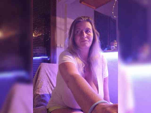 JennaDeluxe webcam