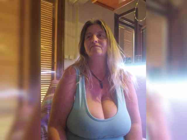 JennaDeluxe webcam