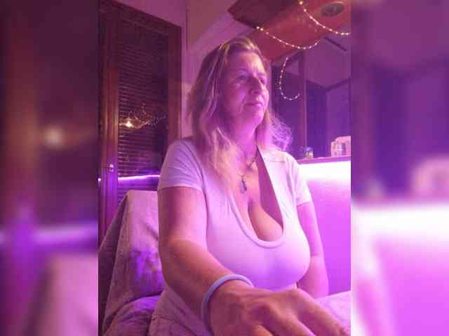JennaDeluxe webcam