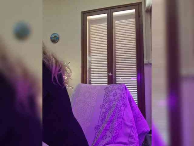 JennaDeluxe webcam