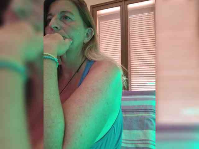 JennaDeluxe webcam