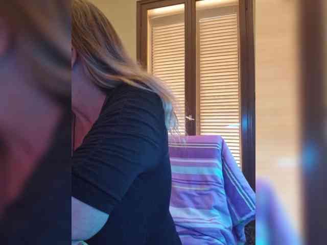 JennaDeluxe JennaDeluxe
