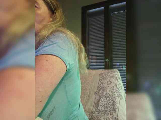 JennaDeluxe webcam