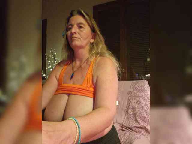 JennaDeluxe webcam