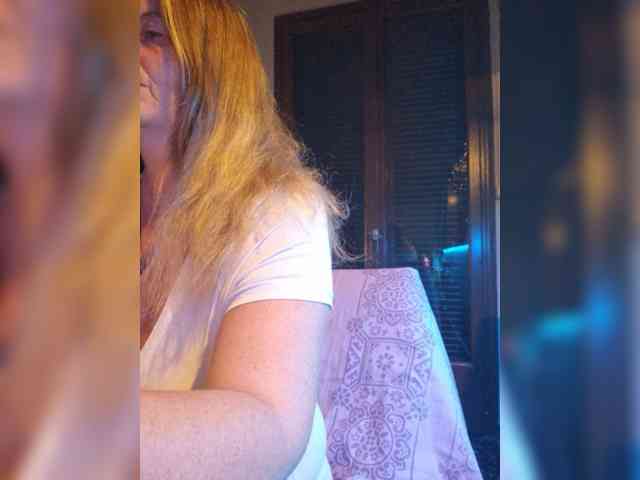 JennaDeluxe webcam