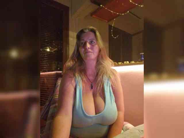 JennaDeluxe webcam