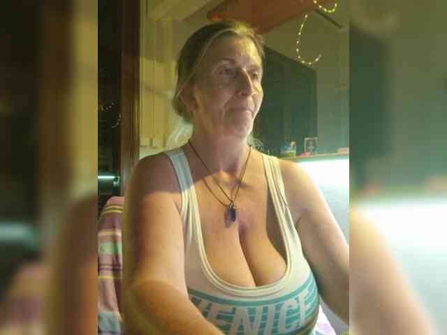 JennaDeluxe webcam