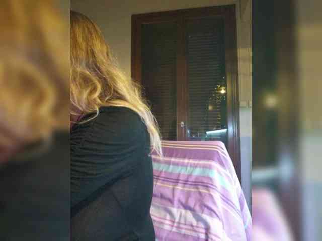 JennaDeluxe webcam