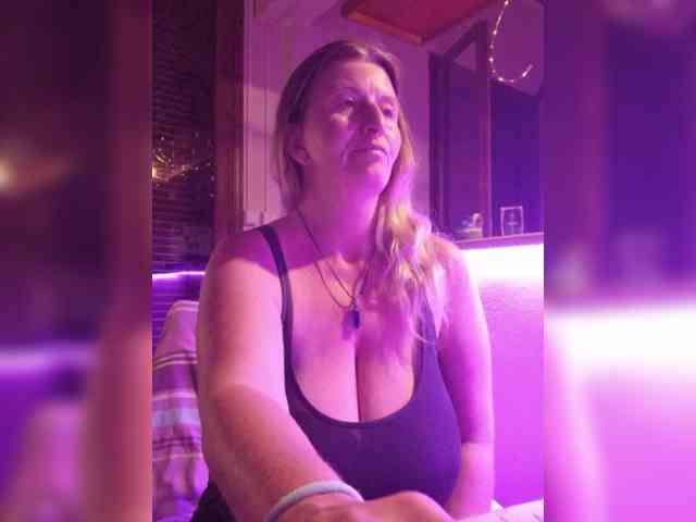 JennaDeluxe webcam