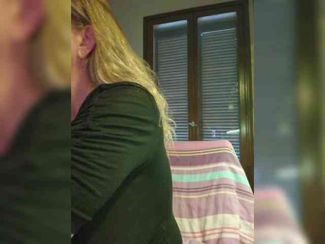JennaDeluxe webcam