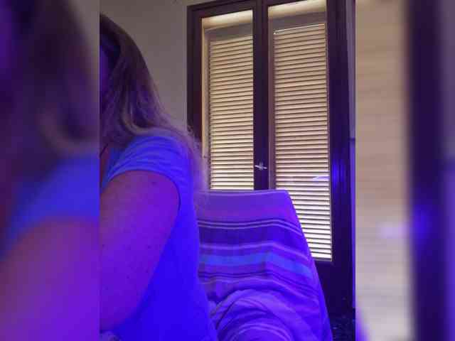 JennaDeluxe webcam