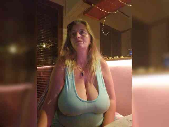 JennaDeluxe webcam