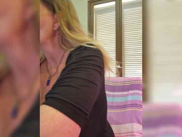 JennaDeluxe webcam