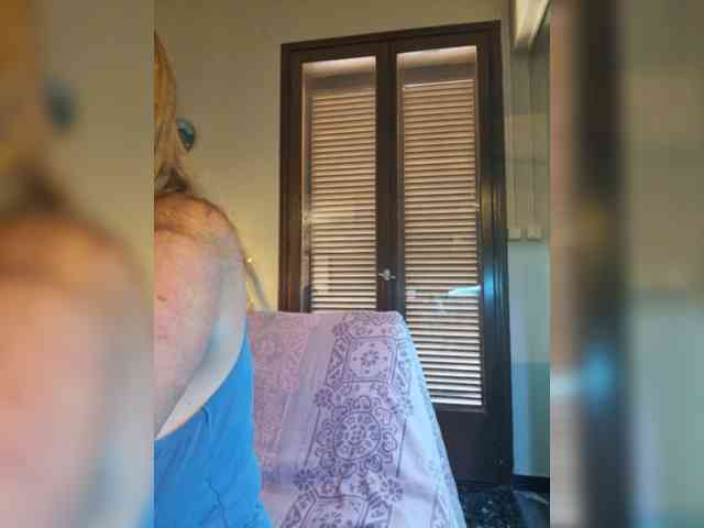 JennaDeluxe's webcam live show