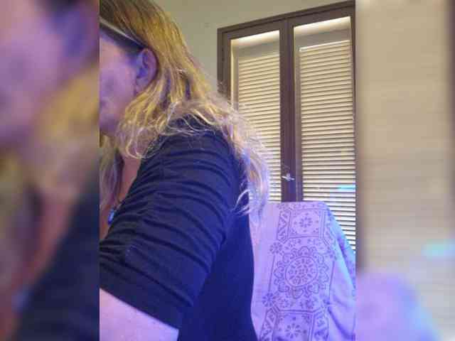 JennaDeluxe webcam