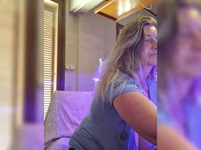 JennaDeluxe webcam