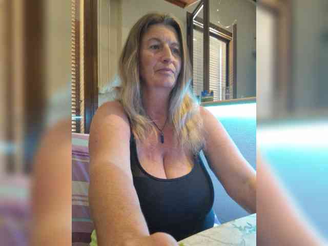JennaDeluxe webcam
