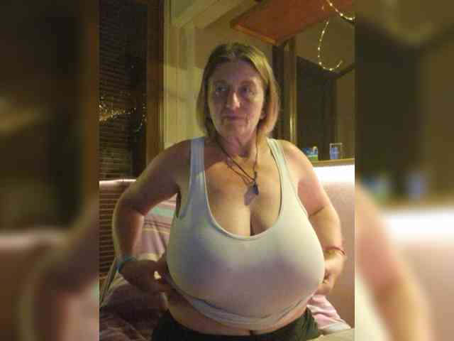 JennaDeluxe webcam