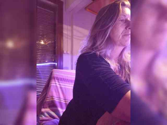 JennaDeluxe webcam