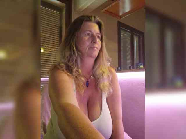 JennaDeluxe webcam