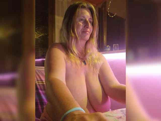 JennaDeluxe webcam
