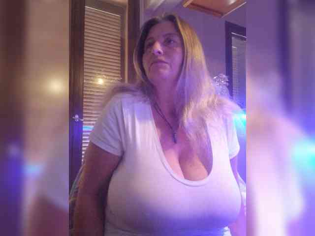 JennaDeluxe webcam