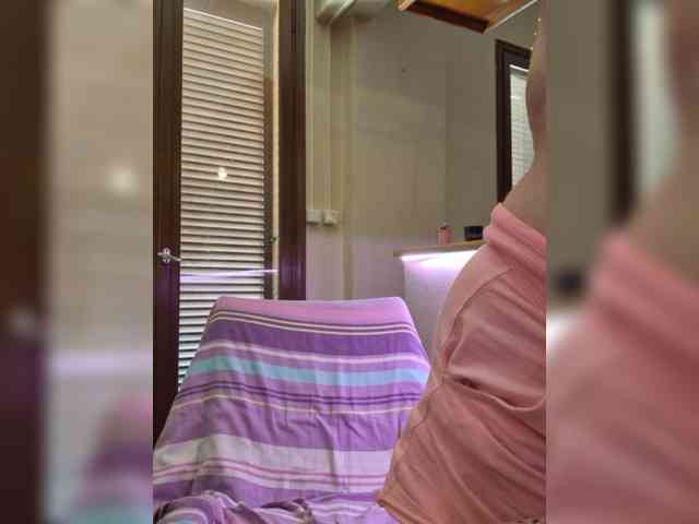 JennaDeluxe webcam