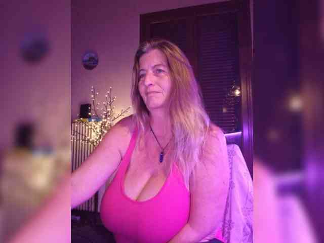 JennaDeluxe webcam