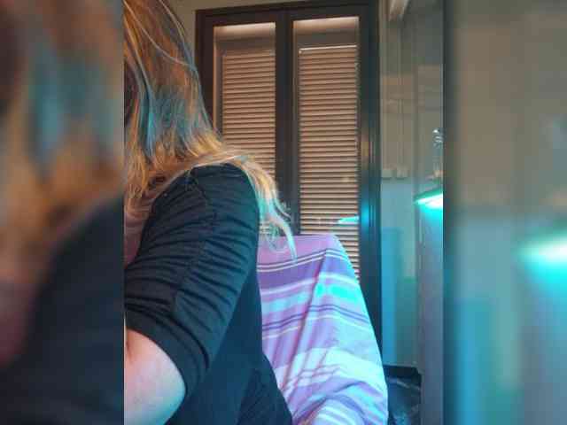 JennaDeluxe webcam