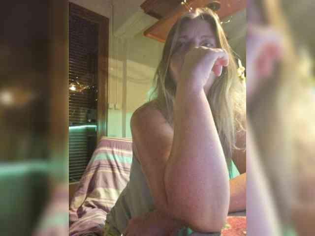 JennaDeluxe webcam