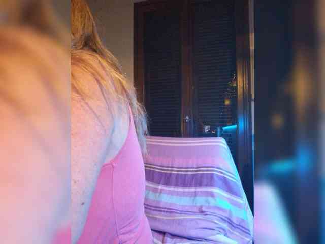 JennaDeluxe webcam
