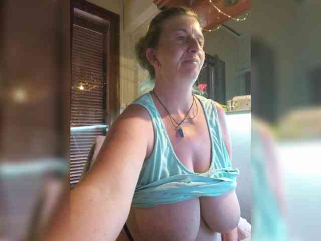 JennaDeluxe webcam
