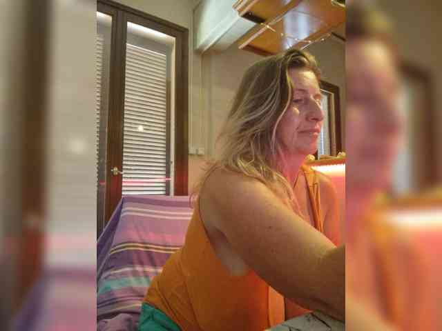 JennaDeluxe webcam