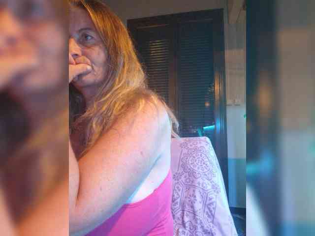 JennaDeluxe webcam