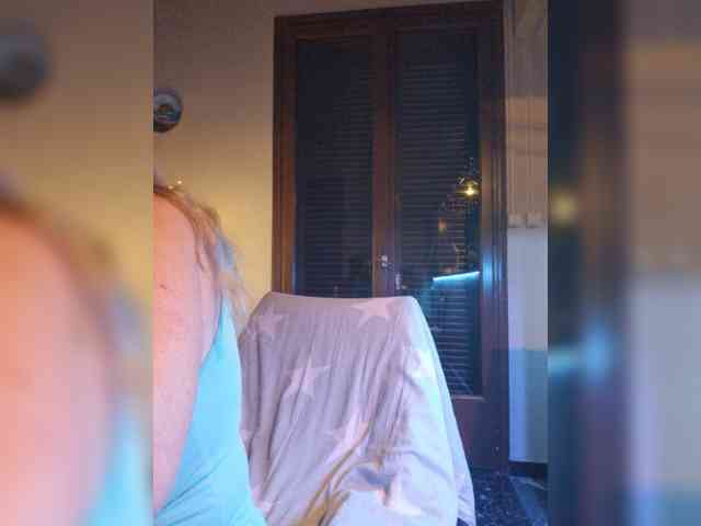 JennaDeluxe webcam