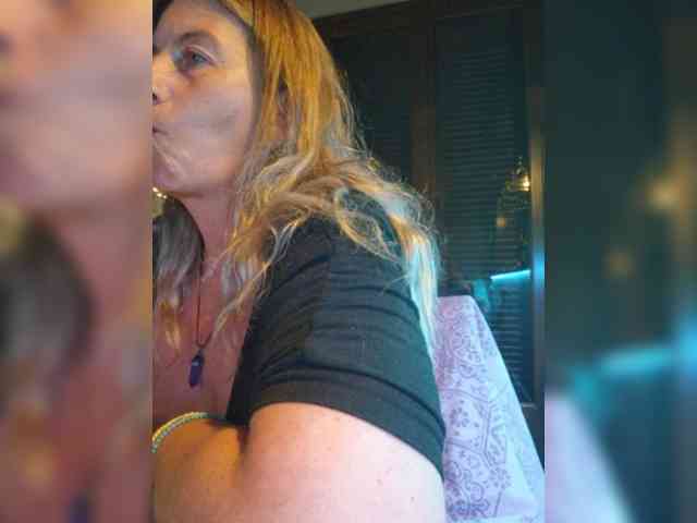 JennaDeluxe webcam