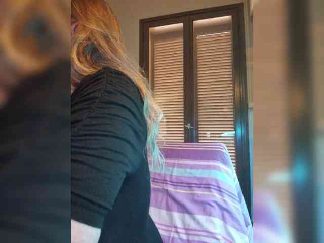 JennaDeluxe webcam