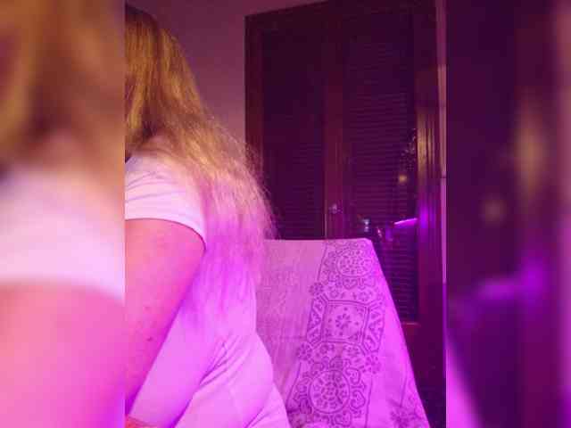 JennaDeluxe webcam