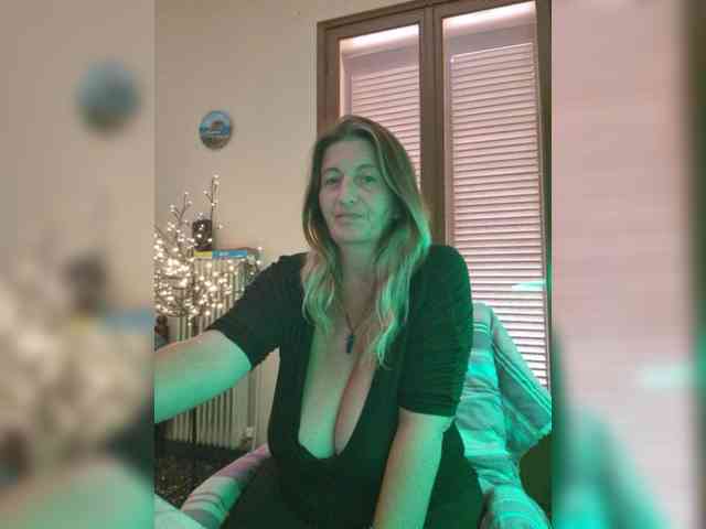 JennaDeluxe webcam