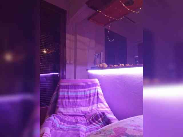 JennaDeluxe Live Webcam on BongaCams