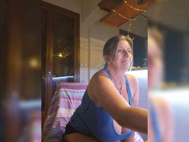 JennaDeluxe webcam