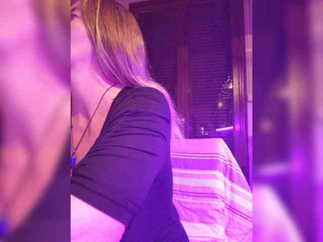 Modella: JennaDeluxe