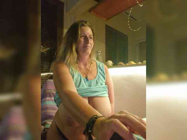 JennaDeluxe webcam