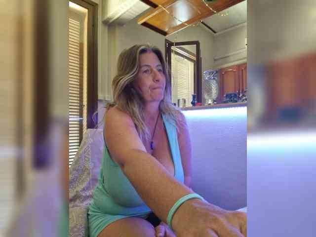 JennaDeluxe webcam