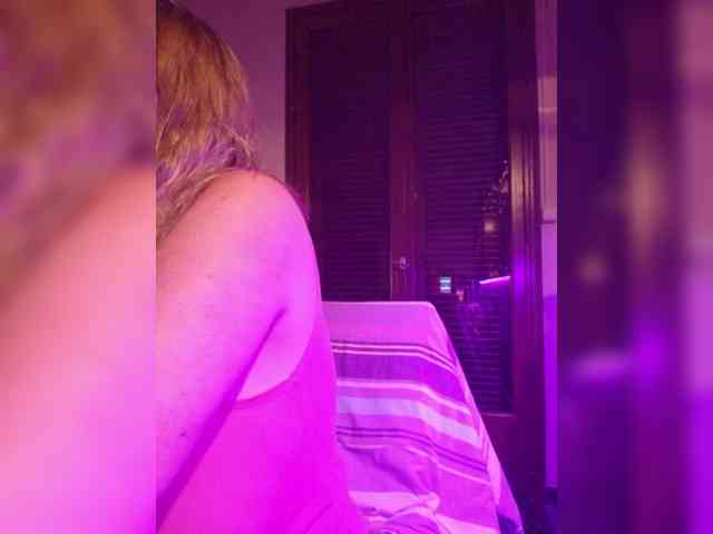 JennaDeluxe webcam