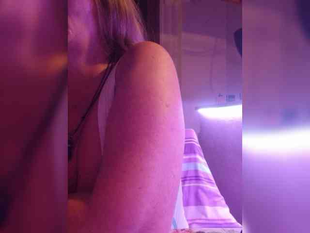 JennaDeluxe webcam