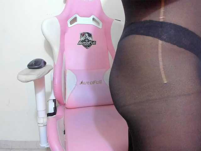 dannascott26 live cam on BongaCams